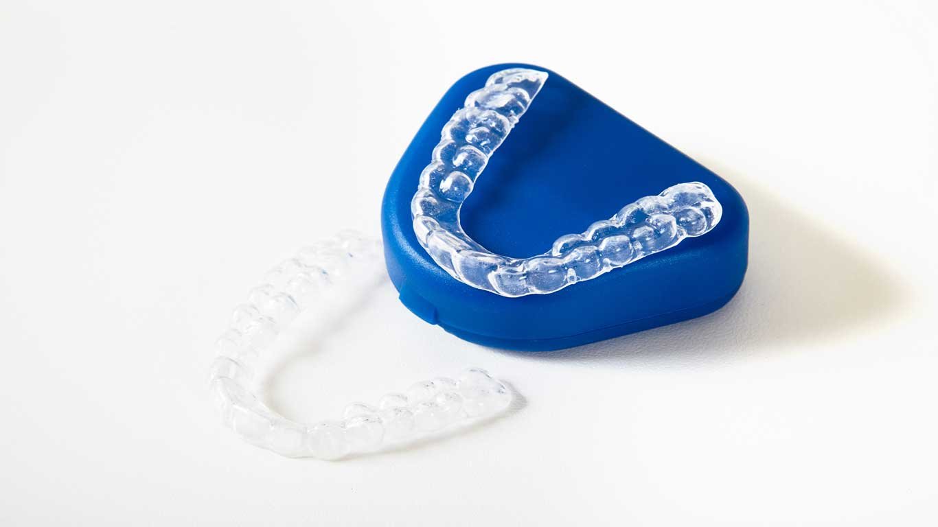 Invisalign-Effective treatment for teeth crooked